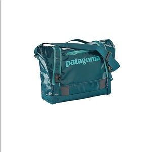 Patagonia Mini Messenger Laptop Bag